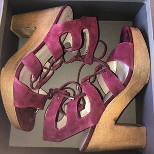 Women’s Burgundy Wedges with wood heel